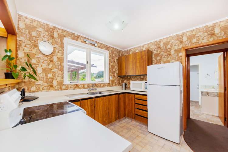 5 Maui Pomare Street Blockhouse Bay_8