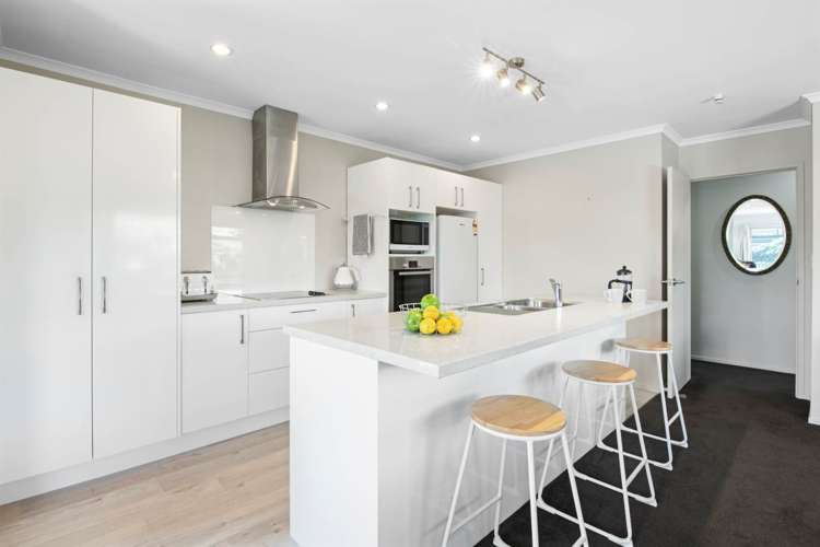 12 Ross Crescent Orewa_6