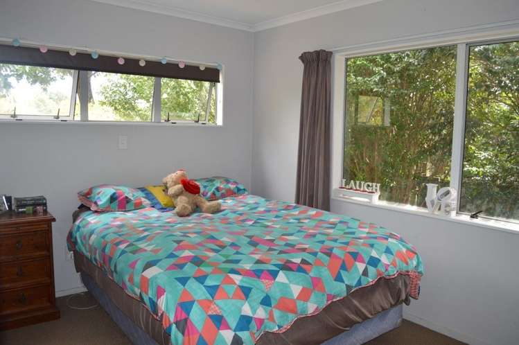 70 Victoria Street Carterton_7