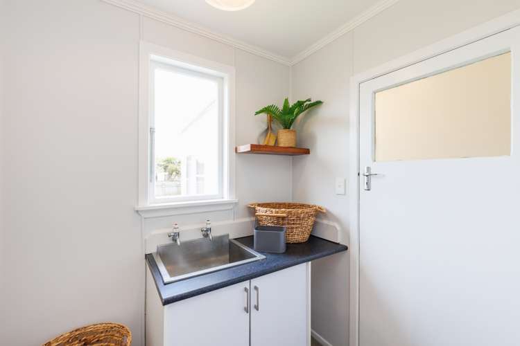 32 Pharazyn Street Feilding_13