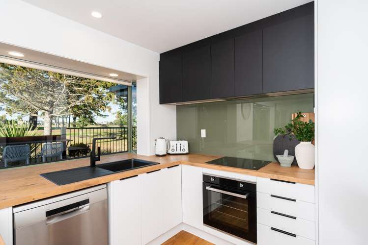 488A Bower Avenue Parklands_11