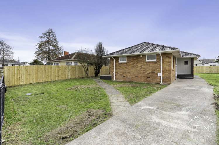 5 Corsair Crescent Mangere East_17