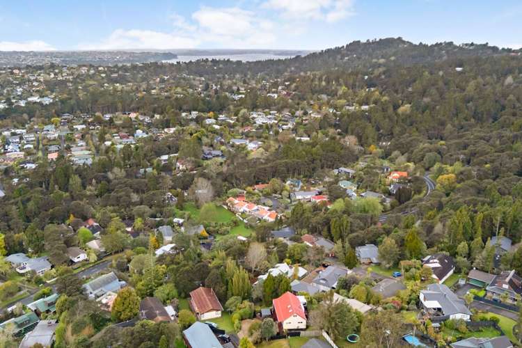 14 Longfellow Parade Glen Eden_11