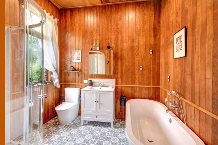 8 Beechworth Street North East Valley_24