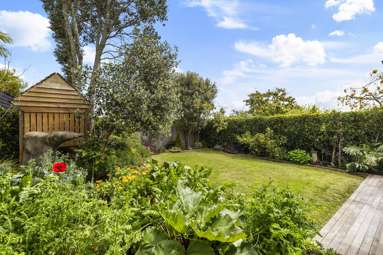 10 Northland Street_3