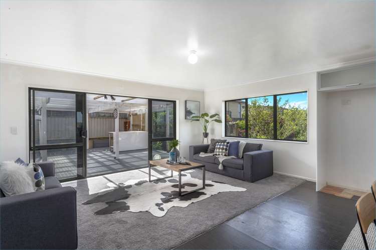 17 Dorchester Place Nawton_8