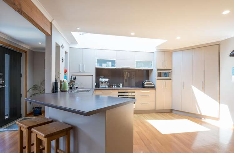 2 Collins Road Richmond_4