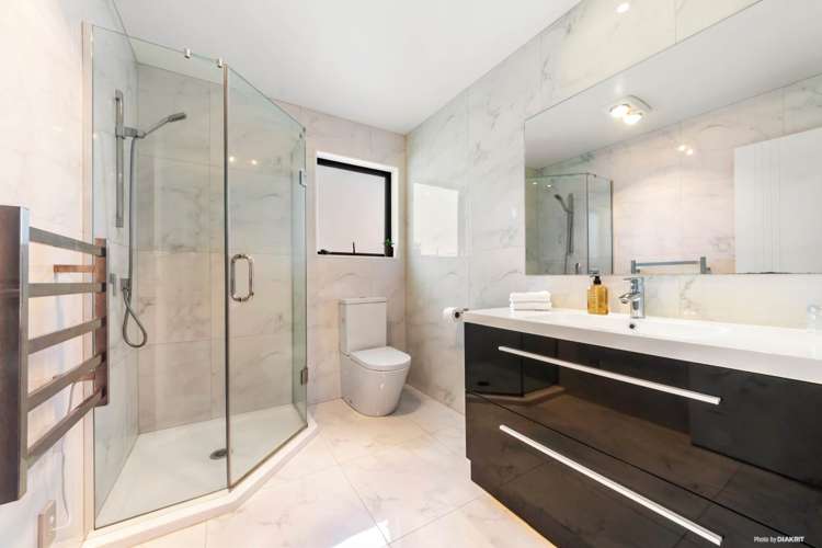 61a Glenview Road Glen Eden_14