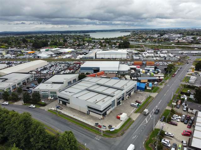 866m² Warehouse - Calling Owner Occupiers