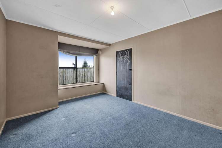 11 Fitzgerald Road Hawera_11