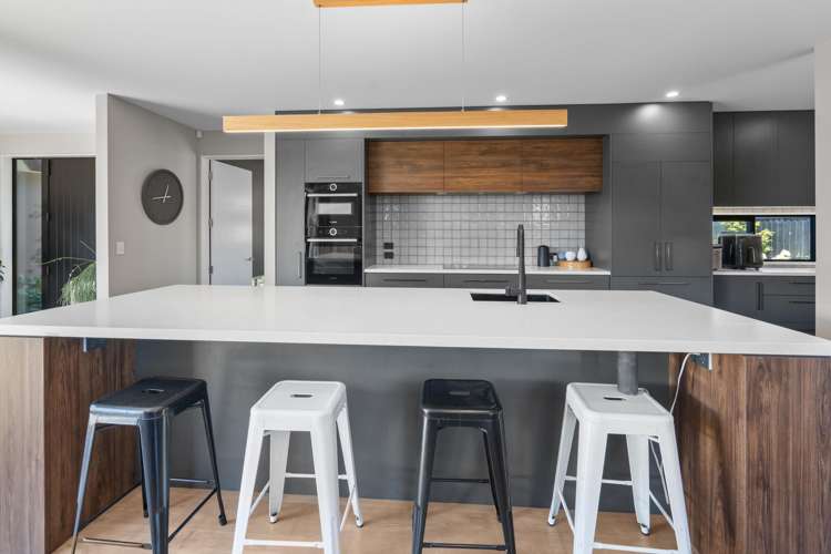 10 Snow Cup Close Lincoln_8