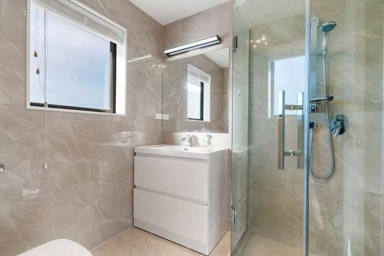 68 Thomas Road Flat Bush_27