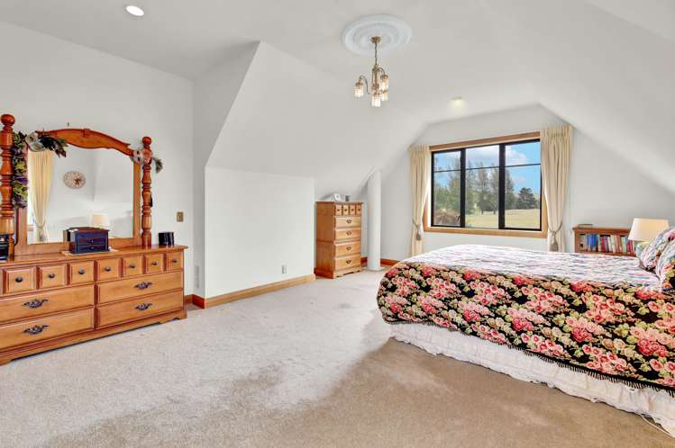 2 Conways Road Cust_21