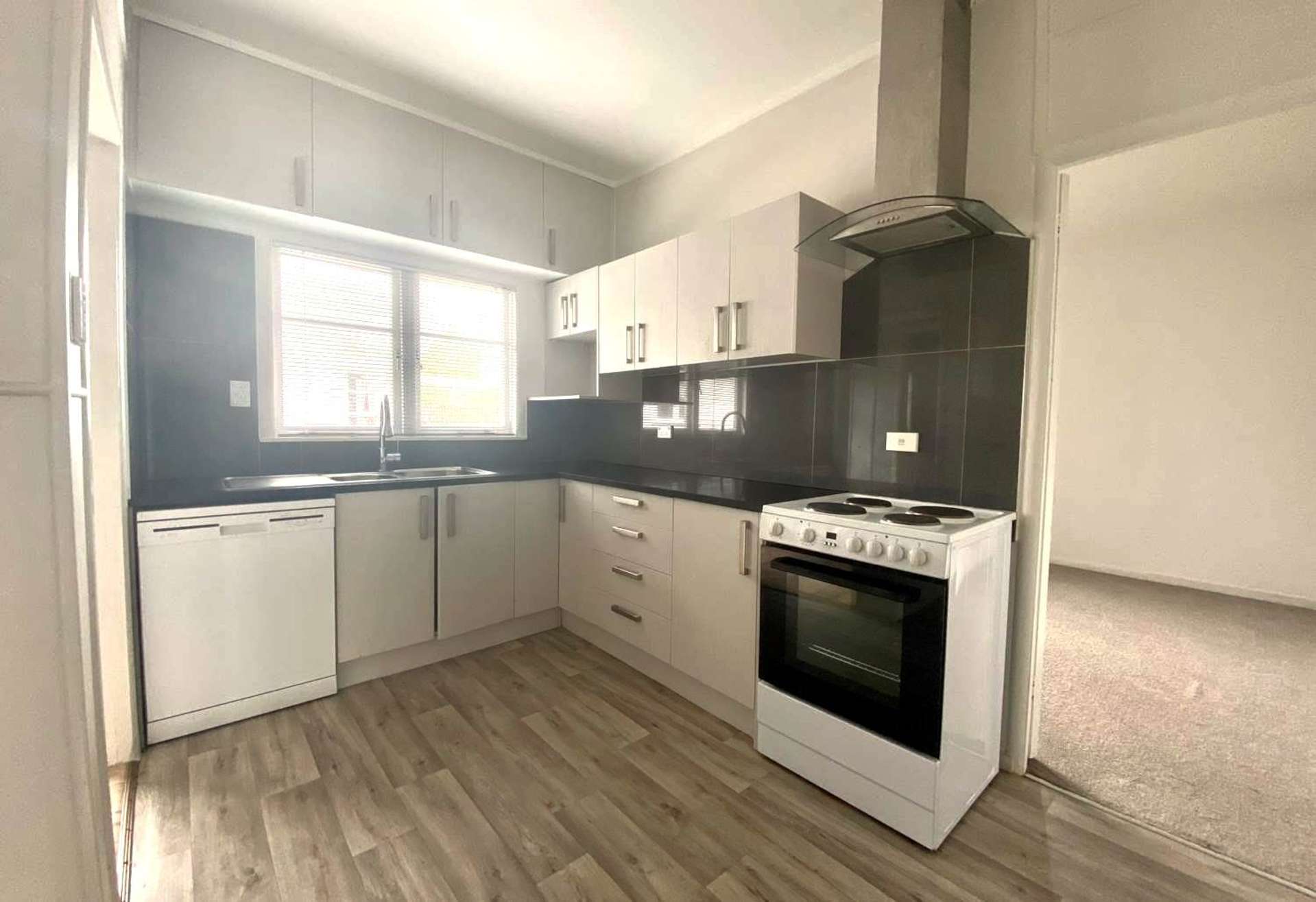 8B Frank Hewitt Street Pukekohe_0