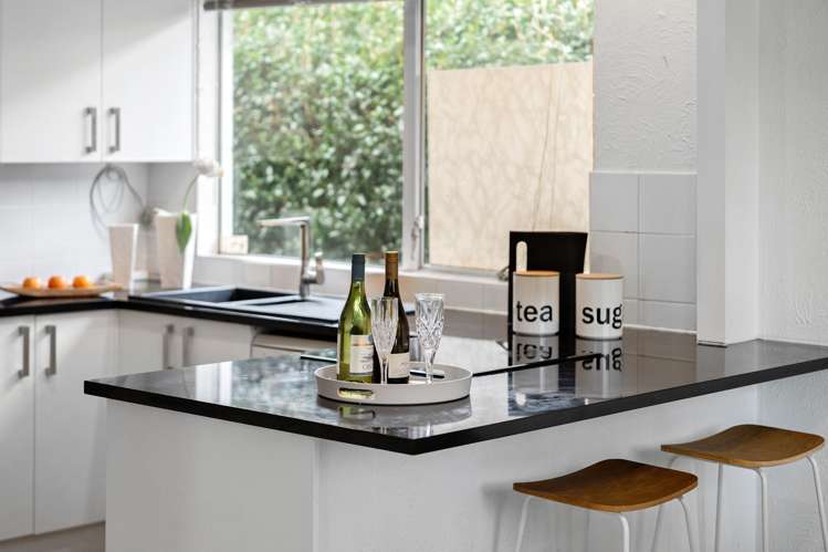 40 Stapleford Crescent Browns Bay_1