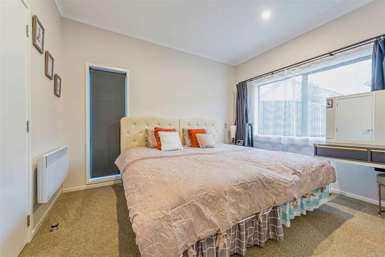 7 Weta Road Hobsonville_10