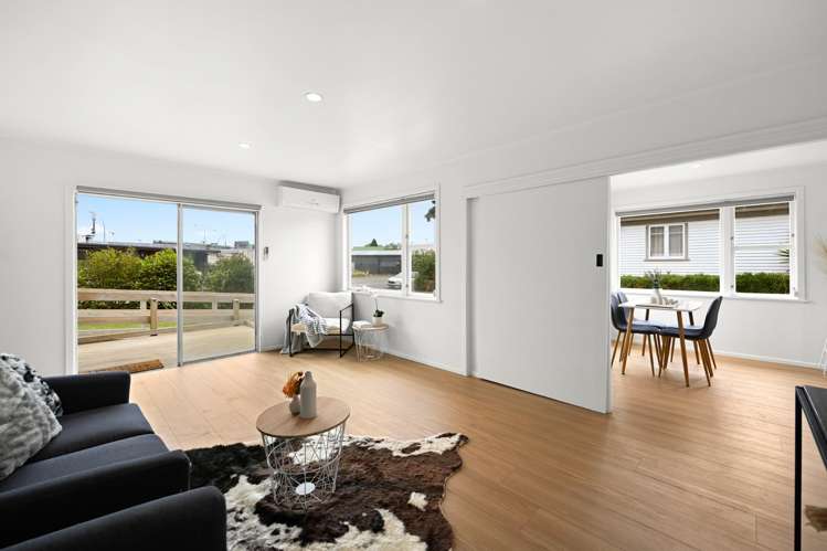 11 Dinsdale Road Dinsdale_3