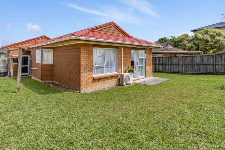 2/5 Newington Road Henderson_11