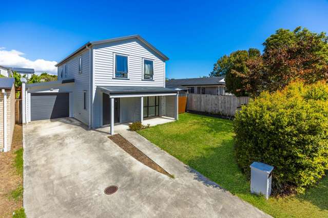 35 Becker Drive Weymouth_1