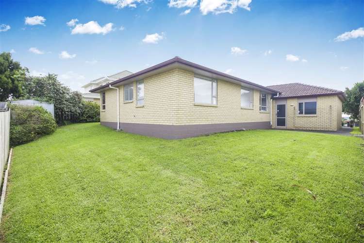 24 Tirohunga Drive Henderson_16