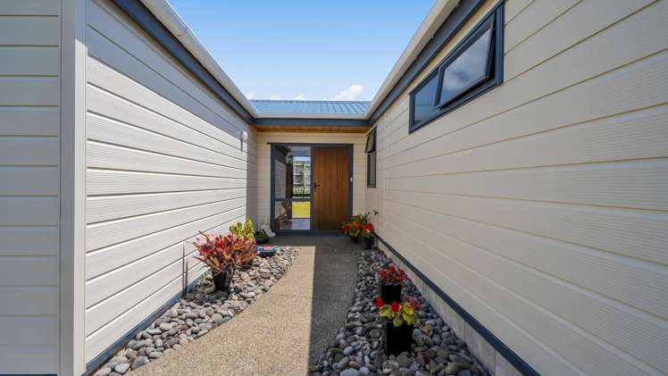 125 Wairau Road Oakura_14