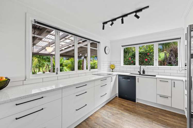 330 Franklin Road Paparoa_33