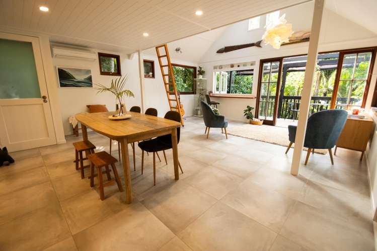 90 Laingholm Drive Laingholm_4