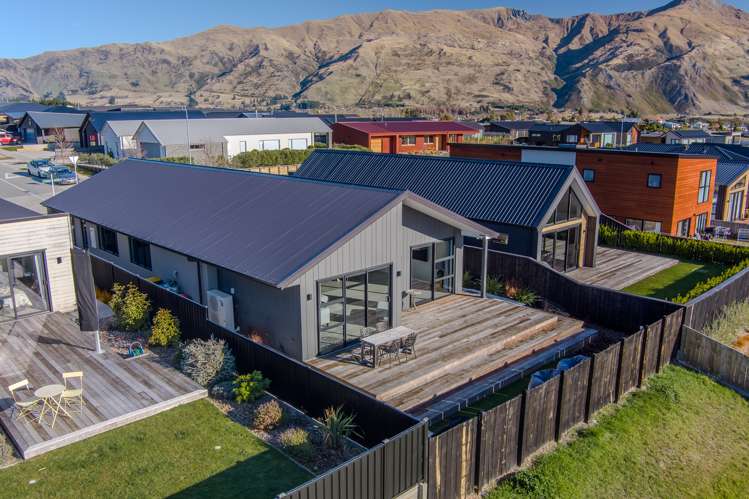 71 Farrant Drive Wanaka_3