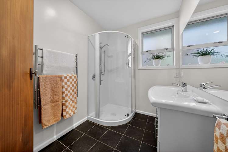 5A Roberta Drive Somerfield_11