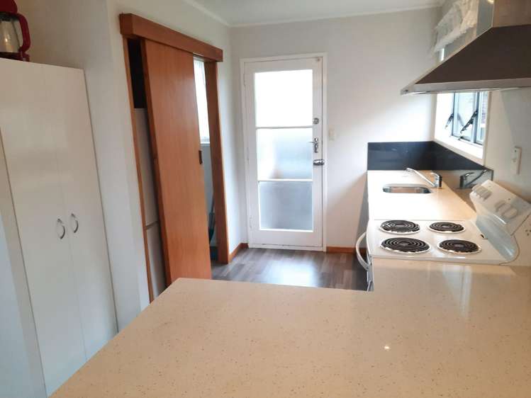 129 Gardner Avenue New Lynn_4