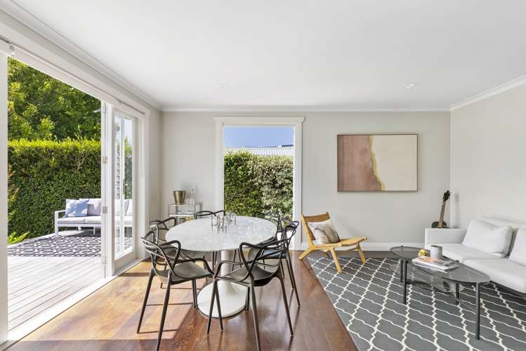 8 Pasadena Avenue Point Chevalier_5