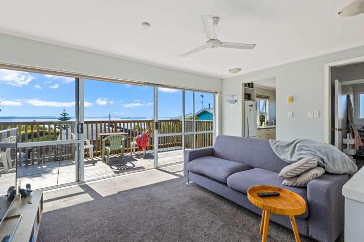 1412 Whangaparaoa Road Army Bay_8