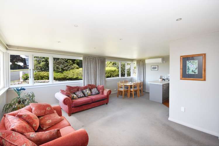 112 Easther Crescent Kew_9