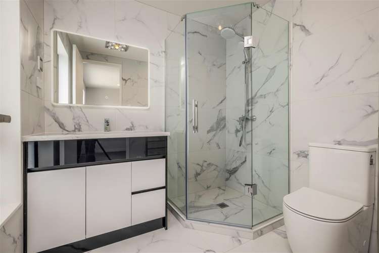 2 Whawhaki Road Beachlands_20