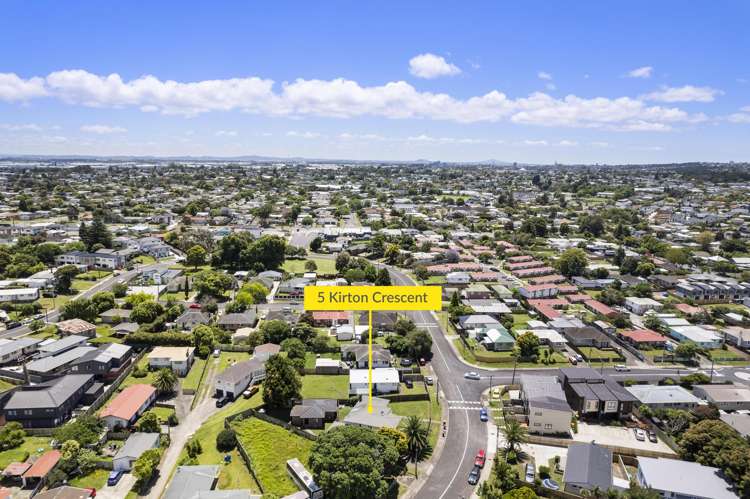 5 Kirton Crescent Manurewa_16