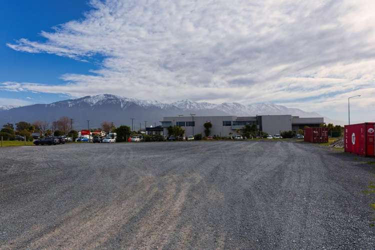 124 - 128  Beach Road Kaikoura_12