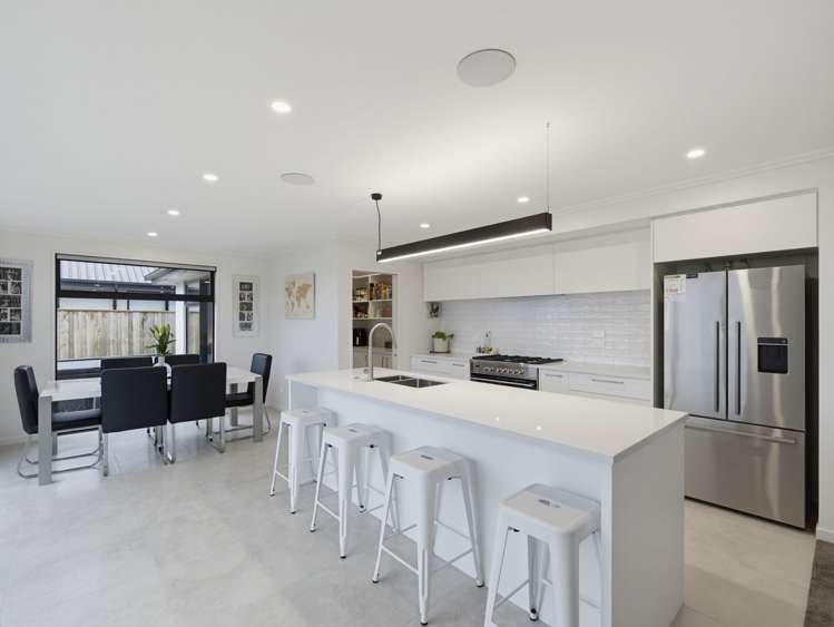 22 Monarch Drive_2