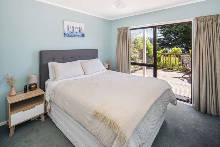 21 Signallers Grove Strathmore Park_12