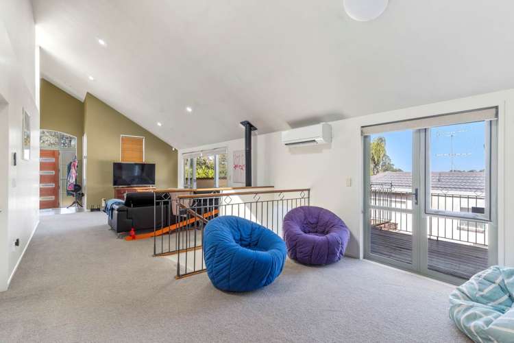 69 Gilletta Road Mt Roskill_11