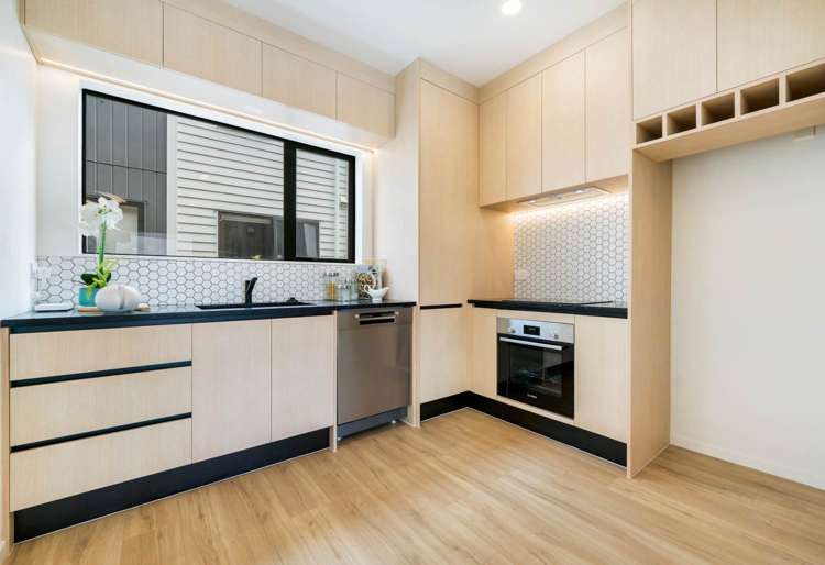 70B Merton Road St Johns_2