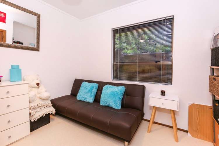 4 Karapiti Place Glen Eden_13