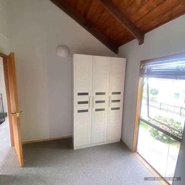 60 St Annes Crescent Wattle Downs_5