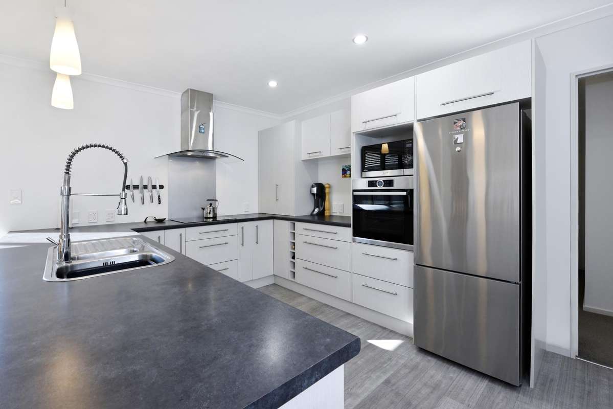 78 Washbourn Drive_4