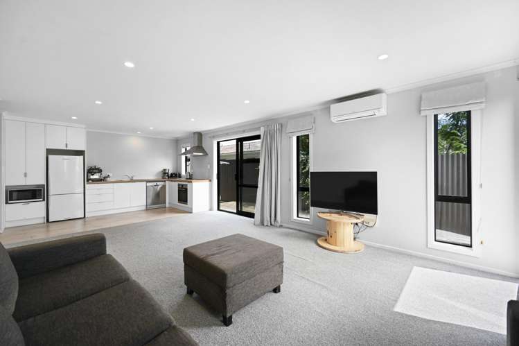 1/3 Charlemont Street Whitiora_13