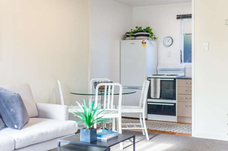 64/46 Hiropi Street Newtown_7