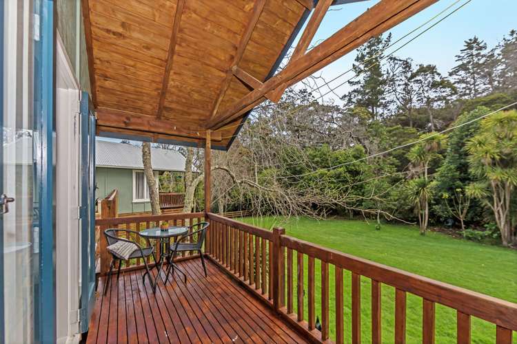 18 Hobbs Road Matakatia_12