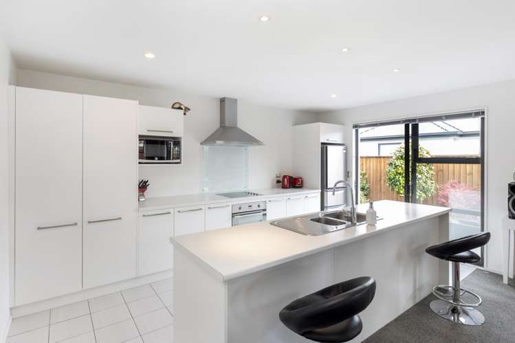 37 Little Oaks Drive_1