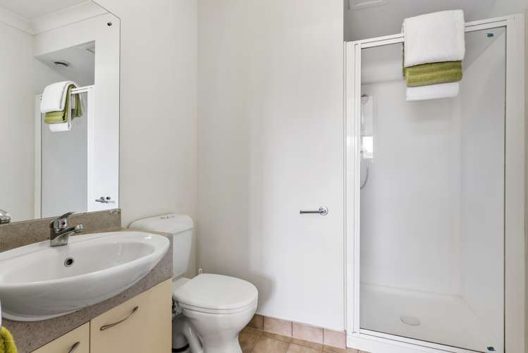 211/3 Morningside Drive Morningside_10