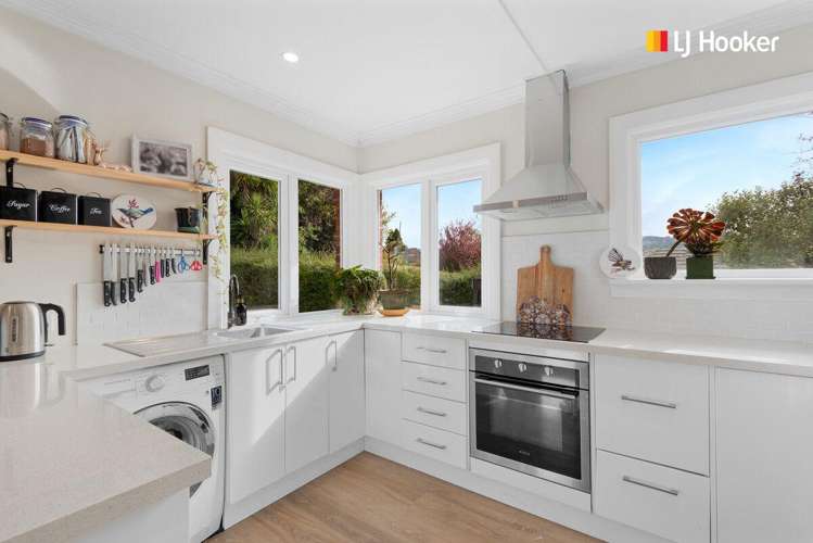 8 Corbett Street Green Island_1