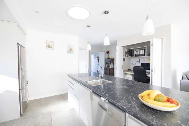 25 Kapiti Drive Poraiti_11